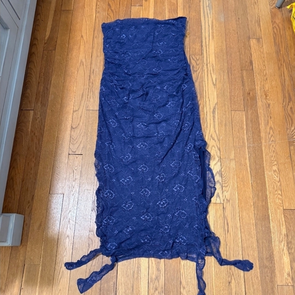 NWT Chic Strapless Navy Maxi Dress - Picture 3 of 5